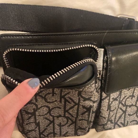 CALVIN KLEIN Belt Bag/Luxury Fanny pack - Picture 4 of 8